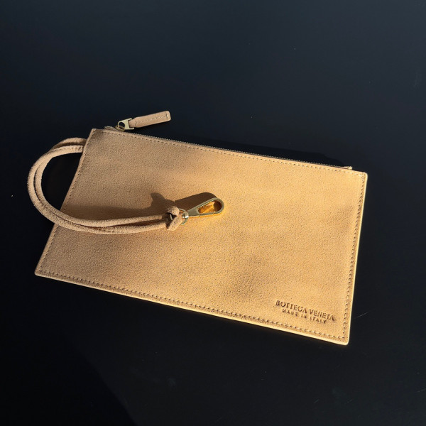 Bo*te*ga ve*ne*ta arco medium tote