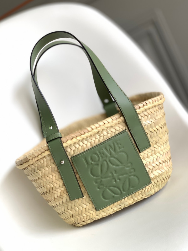 LOEWE BASKET BAG SMALL