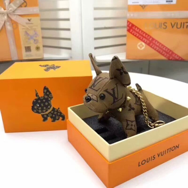 l**is V*t*n kaey chain