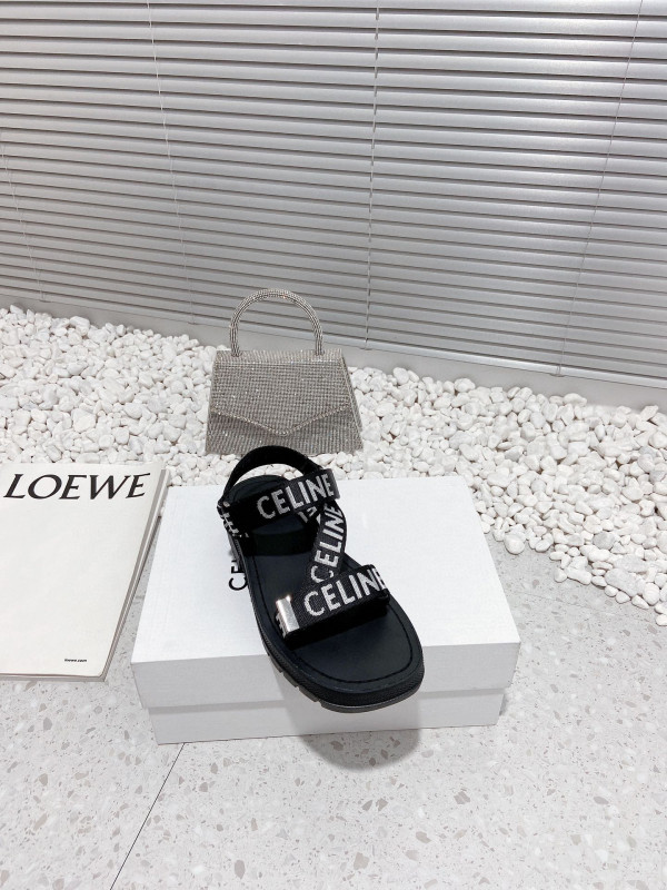 Ce**e leo strappy sandal in with "Ce**e" jacquard black / white