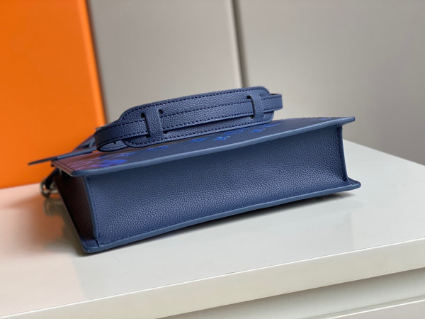 l**is V*t*n sac plat zippÉ