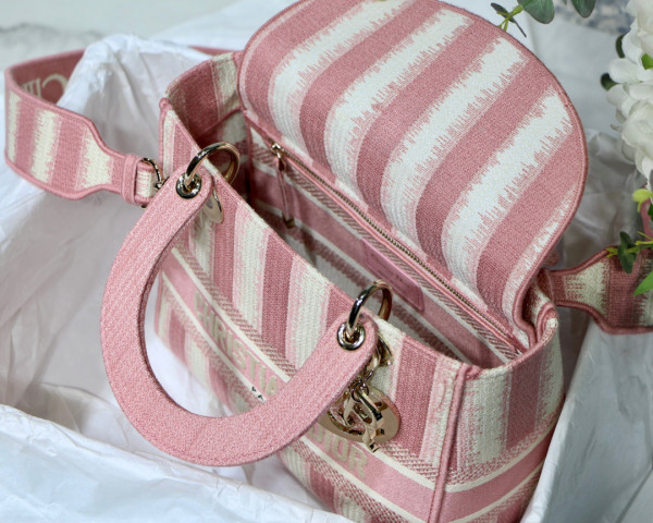 D*or medium lady d-lite bag