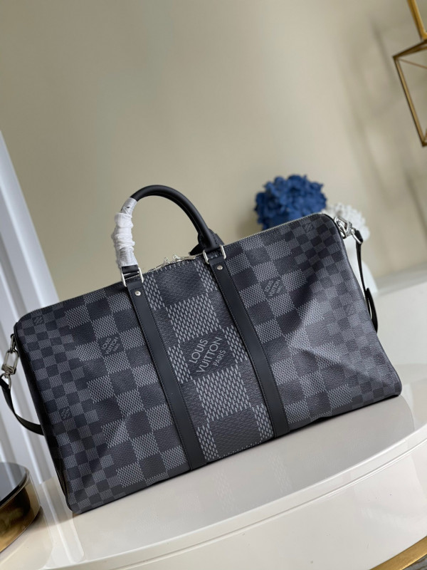 l**is V*t*n keepall bandouliÈre 50