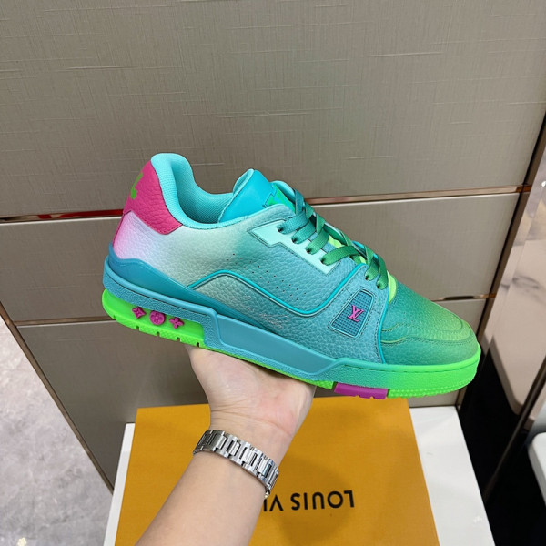 l**is V*t*n trainer sneaker