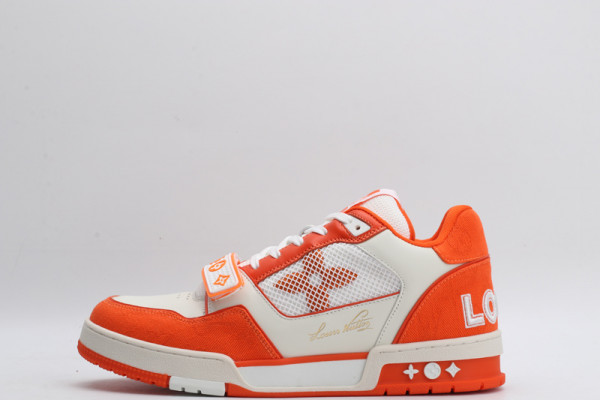 l**is V*t*n trainer sneaker