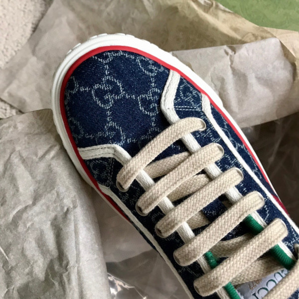 G*u*i tennis 1977 sneaker