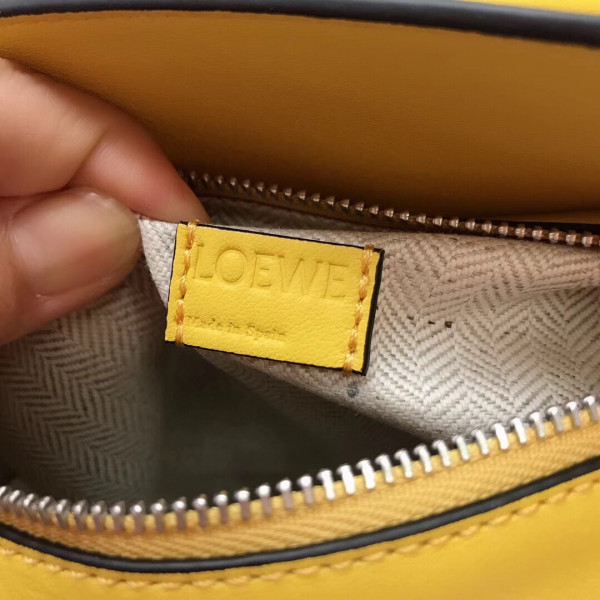 LOEWE MINI PUZZLE BAG