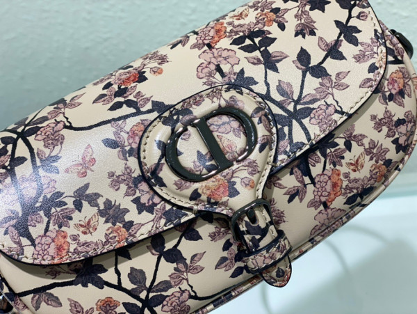 D*or bobby east-west bag