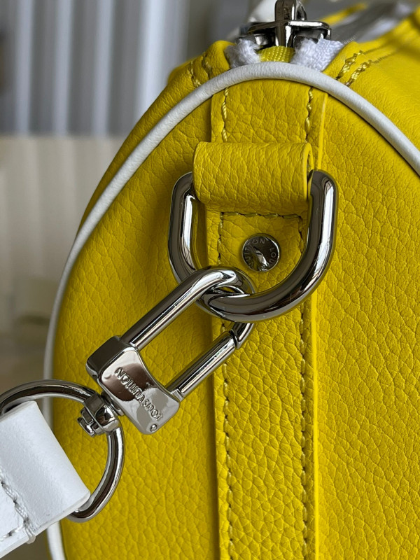 l**is V*t*n keepall xs