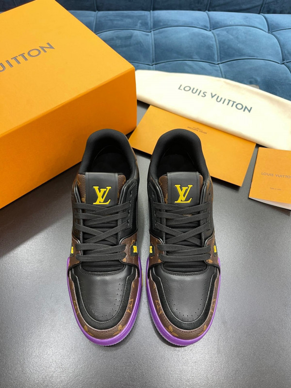 l**is V*t*n trainer sneaker