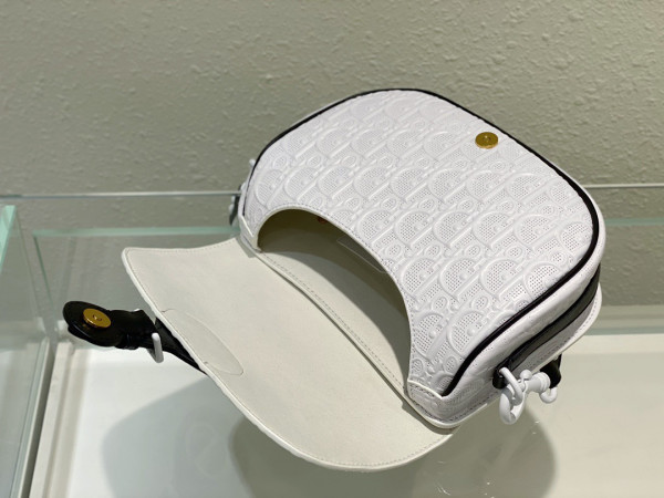 D*or bobby bag medium