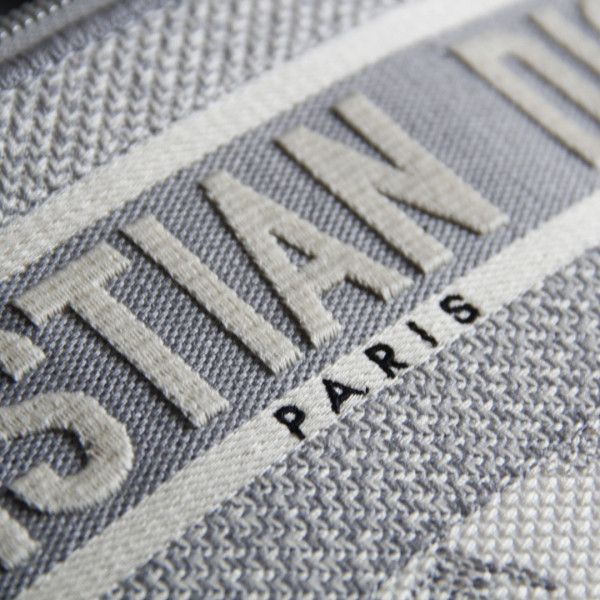 D*or vanity case-24-17-13.5cm