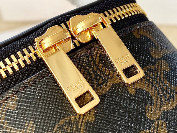 Ce**e mini vanity case in triomphe