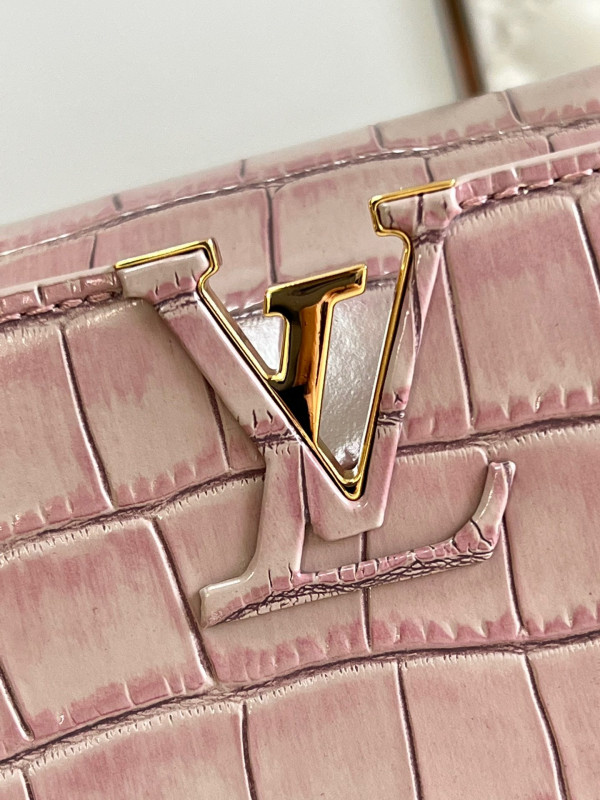 l**is V*t*n capucines bb