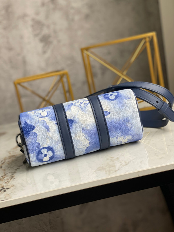 l**is V*t*n keepall xs