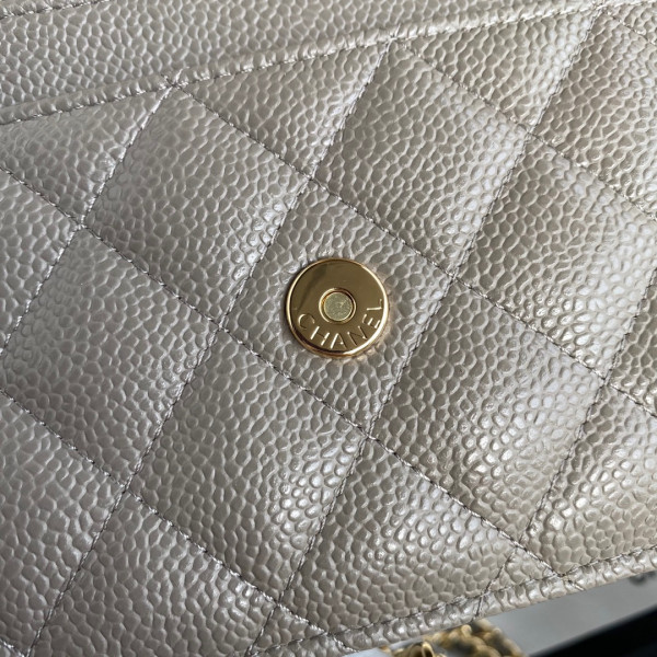 CL CHAIN WALLET CAVIAR NEW EDITION