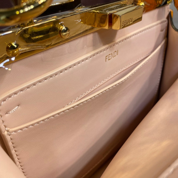 F**di peekaboo iseeu small-27x21x11cm