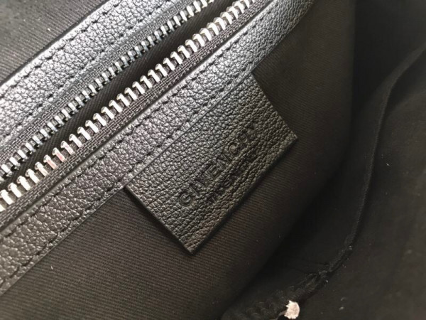 GIVENCHY ANTIGONA MINI/SMALL/MEDIUM IN GRAINED LEATHER