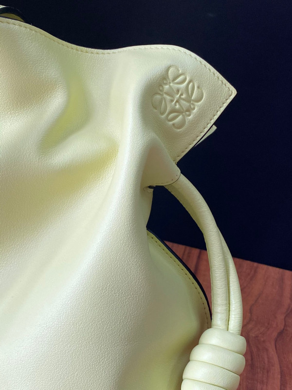 LOEWE Flamenco clutch