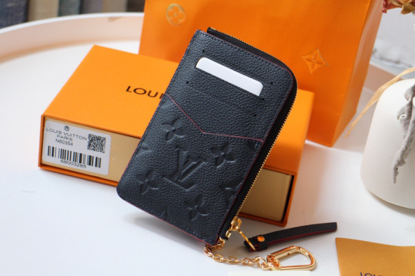 l**is V*t*n card holder recto verso