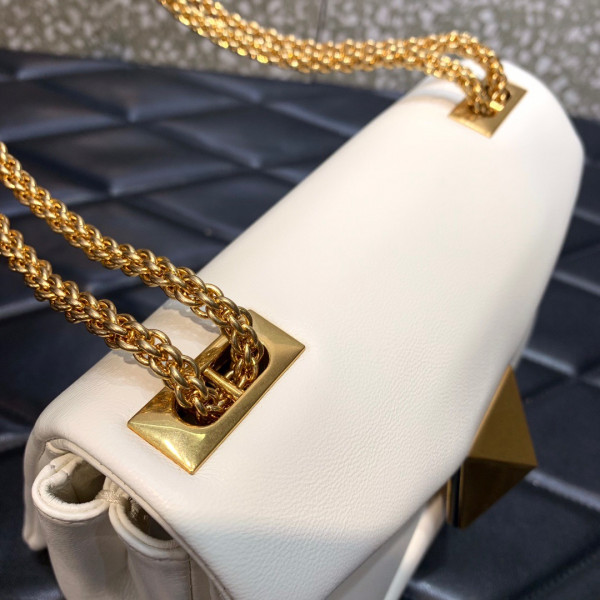 VALENTINO ONE STUD BAG WITH CHAIN