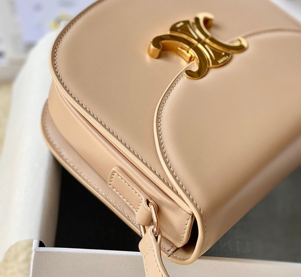 Ce**e teen besace triomphe