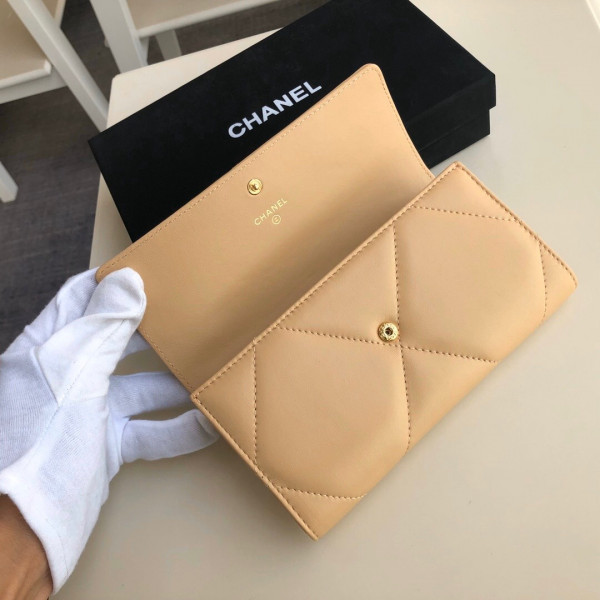 CL 19 LONG FLAP WALLET