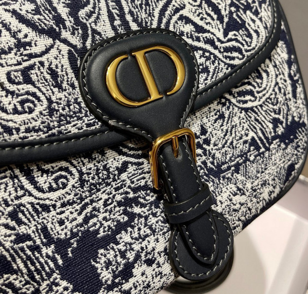 D*or bobby bag medium