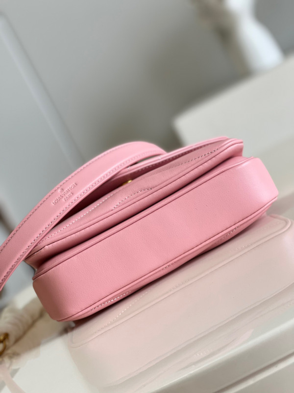 l**is V*t*n new wave chain bag pm