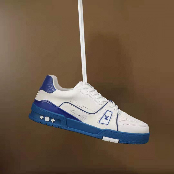 l**is V*t*n trainer sneaker