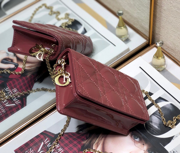 lady D*or nano pouch