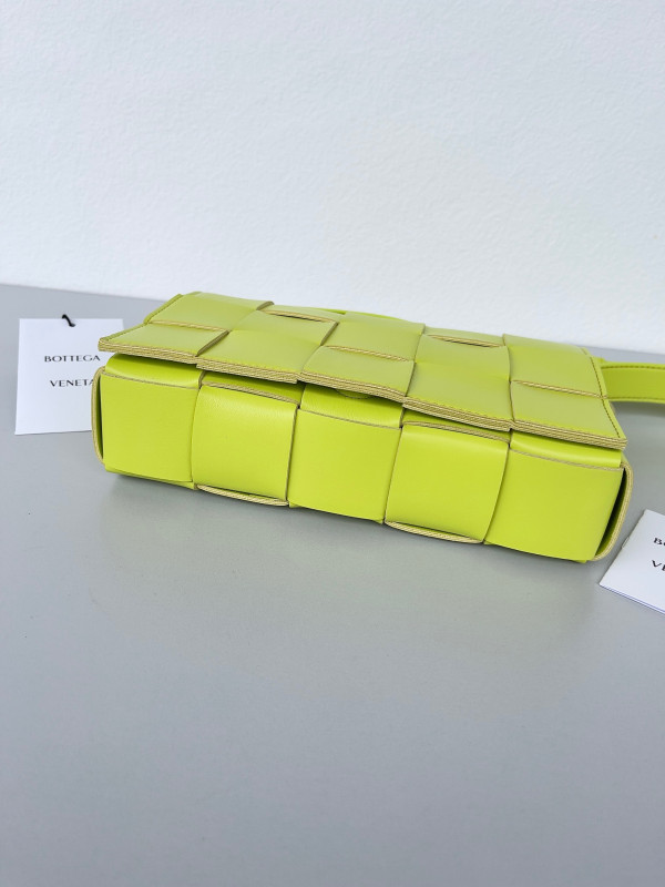 Bo*te*ga ve*ne*ta cassette