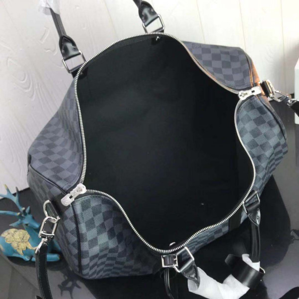 l**is V*t*n keepall bandouliÈre 55