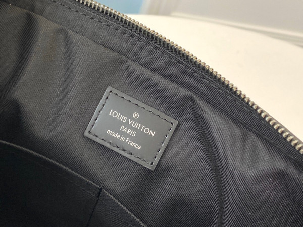 l**is V*t*n district