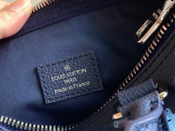 l**is V*t*n keepall xs