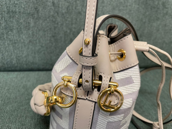 F**di mon tresor-12*18*10cm