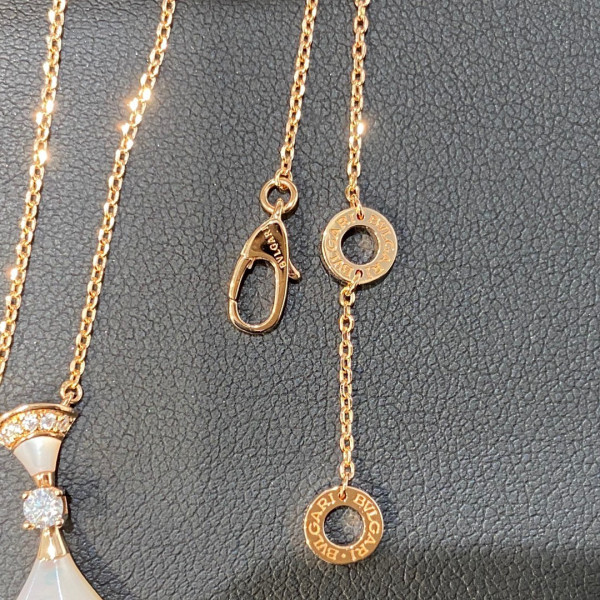 B*l*ai divas’ dream necklace