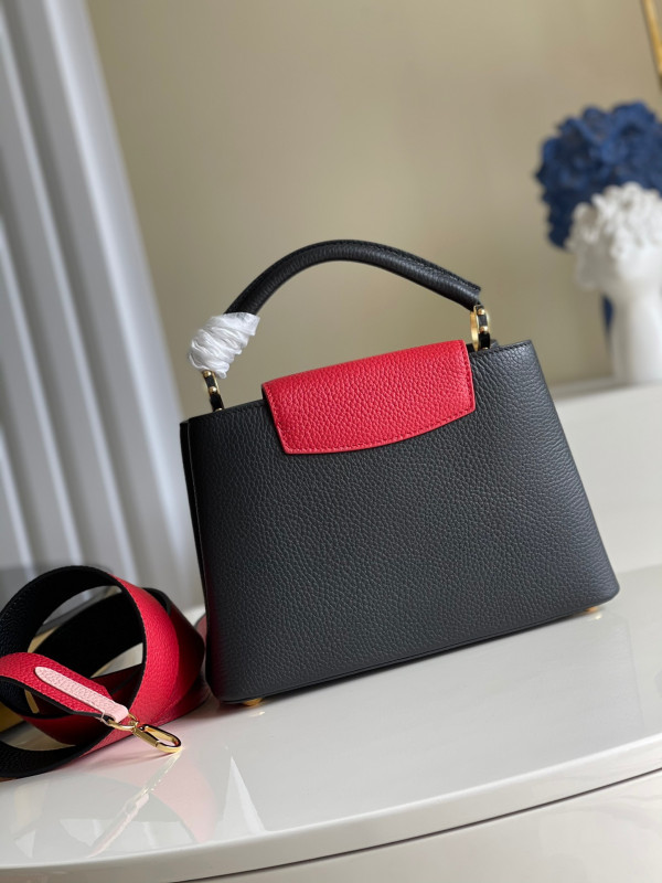 l**is V*t*n capucines bb