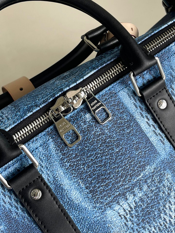 l**is V*t*n keepall bandouliÈre 50