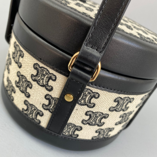 Ce**e medium tambour bag