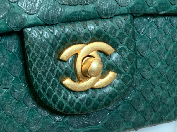 CL MINI FLAP BAG WITH TOP HANDLE