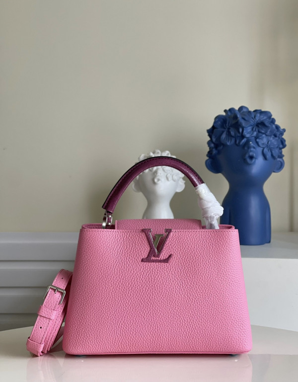 l**is V*t*n capucines bb