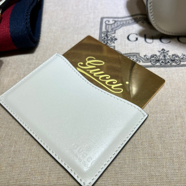 G*u*i small top handle bag with bamboo