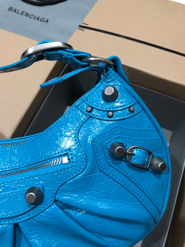 Ba*len*cia*ga women''s le cagole small shoulder bag