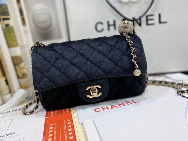 CL FLAP BAG