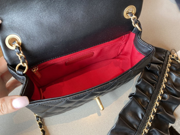 CL FLAP BAG