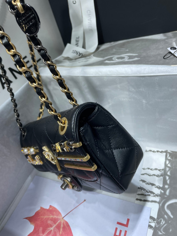 CL MINI FLAP BAG