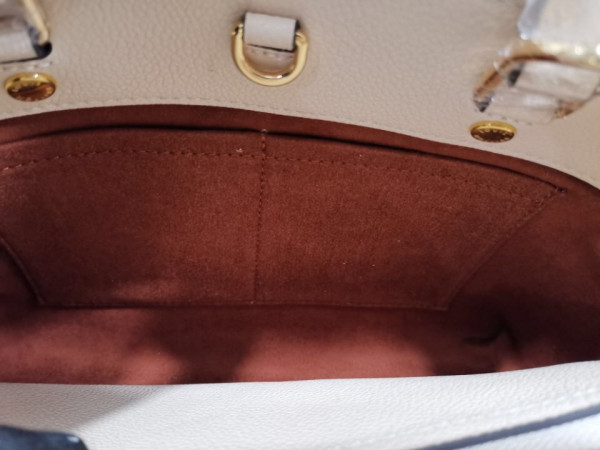 l**is V*t*n montaigne bb