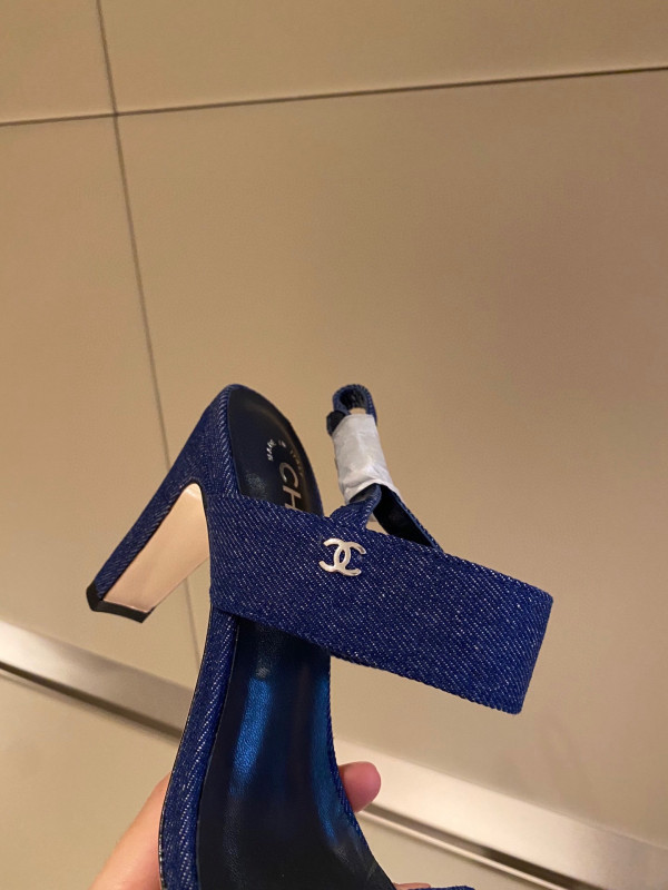 CL SANDAL