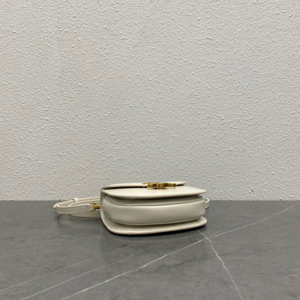 Ce**e mini besace triomphe